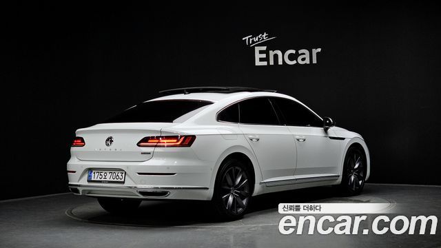 Volkswagen Arteon 2.0 TDI Presige 4Motion - фото 1
