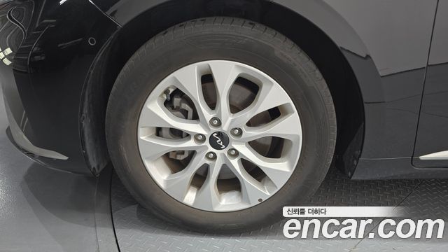 Kia K8 2.5 Gasoline 2WD Noblesse - фото 4