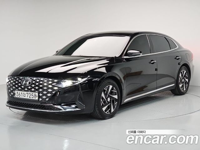 Hyundai Grandeur Новый IG, гибрид Exclusive - фото 0