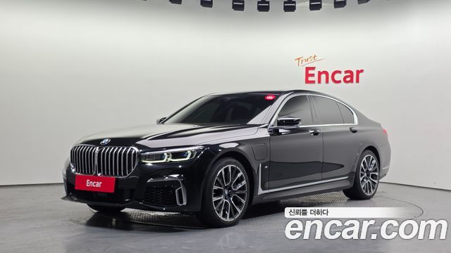 BMW 7 Series G11 745e iPerformance M Sport - фото 0