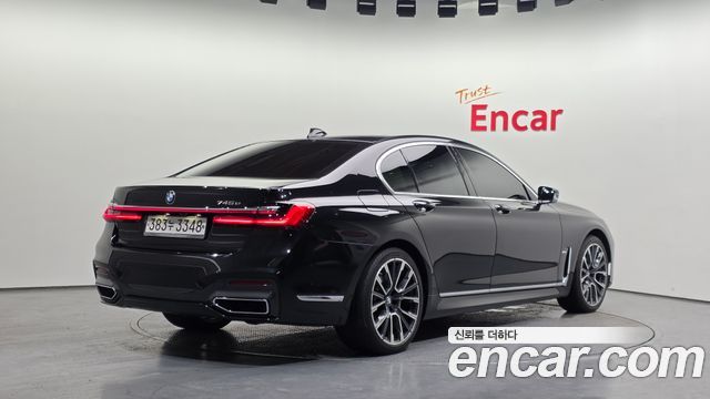 BMW 7 Series G11 745e iPerformance M Sport - фото 1