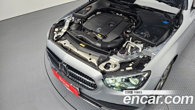 Mercedes-Benz E-Class W213 E350 4MATIC Avantgarde - фото 4