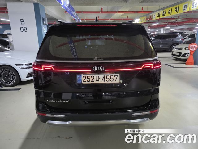 Kia Carnival 4-го поколения 9-Seater Signature - фото 2