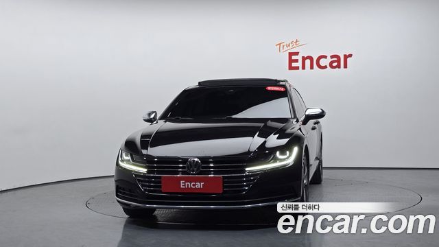 Volkswagen Arteon 2.0 TDI Premium - фото 1