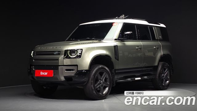 Land Rover Defender L663 110 P300 X-Dynamic SE - фото 0