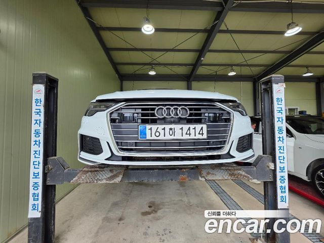 Audi A6 C8 45 TFSI Premium - фото 0