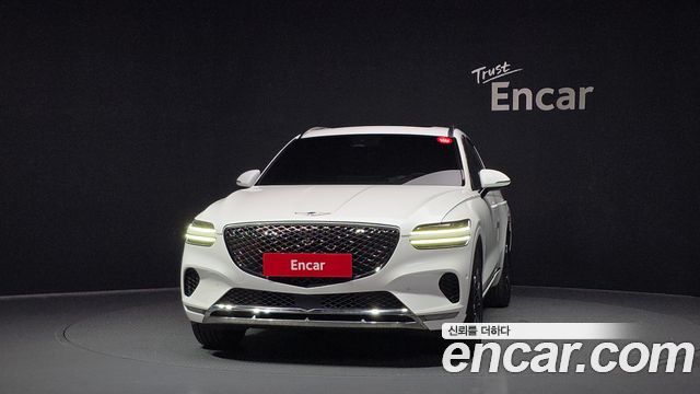 Genesis GV70 2.5T Gasoline 2WD - фото 2