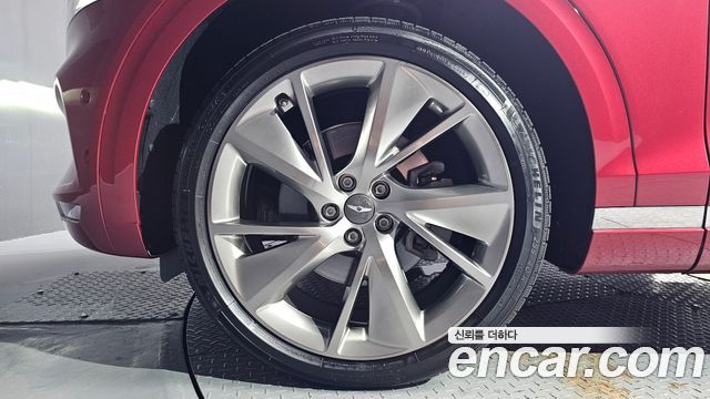 Genesis GV70 2.5T Gasoline AWD - фото 3
