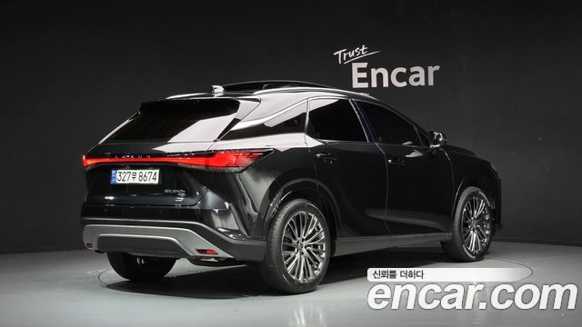 Lexus RX 350h 5-го поколения Luxury - фото 1