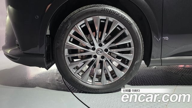 Lexus RX 350h 5-го поколения Luxury - фото 4