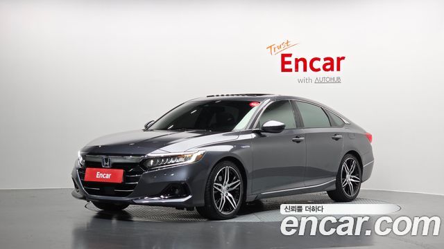 Honda Accord 10-го поколения 2.0 Hybrid Touring - фото 0