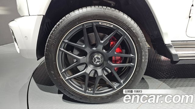 Mercedes-Benz G-Class AMG G63 - фото 4