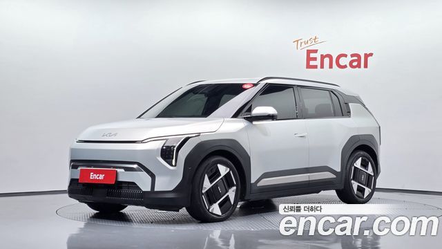 Kia EV3 Long Range 2WD Earth - фото 0