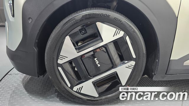 Kia EV3 Long Range 2WD Earth - фото 4