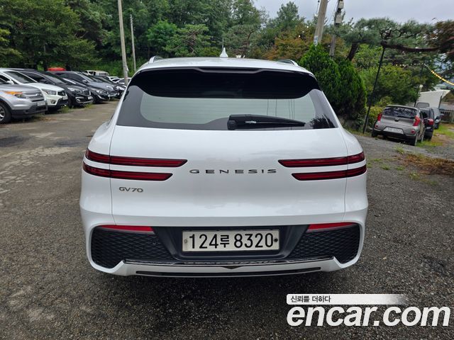 Genesis GV70 2.2 Diesel 2WD - фото 4