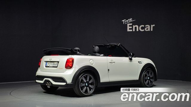 Mini Cooper Convertible S Seaside Edition 3rd - фото 1