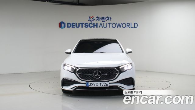 Mercedes-Benz E-Class W214 E200 AMG Line - фото 2