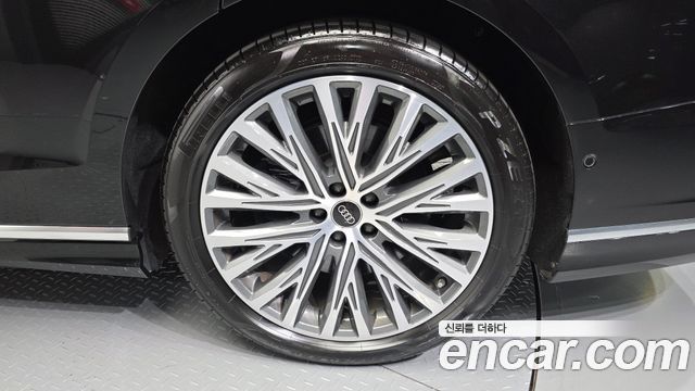 Audi A8 D5 55 TFSI Quattro Premium LWB - фото 4