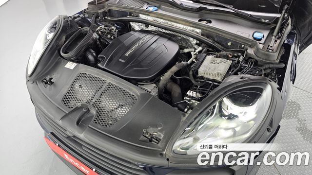 Porsche Macan 2.0 95B - фото 4