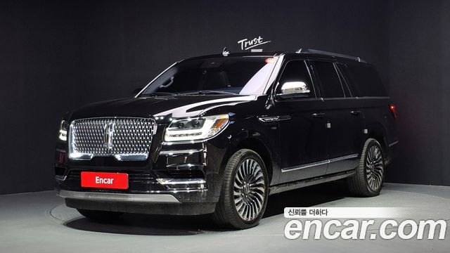 Lincoln Navigator 4-го поколения 3.5L - фото 0