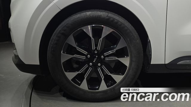 Kia Carnival 4-го поколения Diesel 9-Seater Signature - фото 4