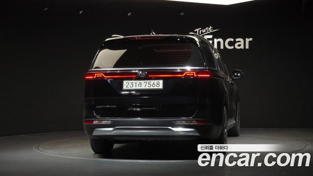 Kia Carnival 4-го поколения Diesel 9-Seater Signature - фото 3
