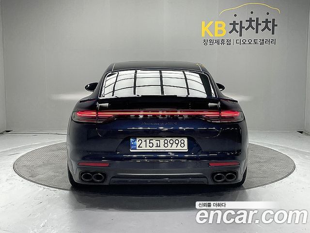 Porsche Panamera 4.0 GTS - фото 1