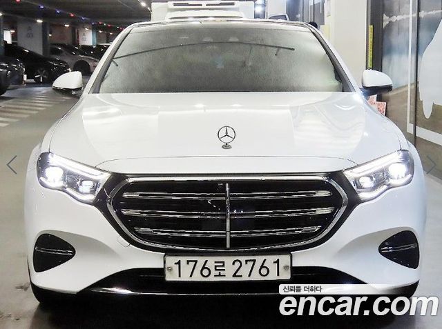 Mercedes-Benz E-Class W214 E350e 4MATIC - фото 1