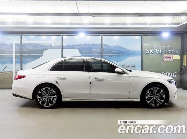 Mercedes-Benz E-Class W214 E350e 4MATIC - фото 2
