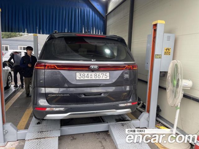 Kia Carnival 4-го поколения Diesel 9-Seater Signature - фото 3