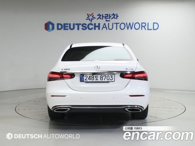 Mercedes-Benz E-Class W213 E350 4MATIC Exclusive - фото 3