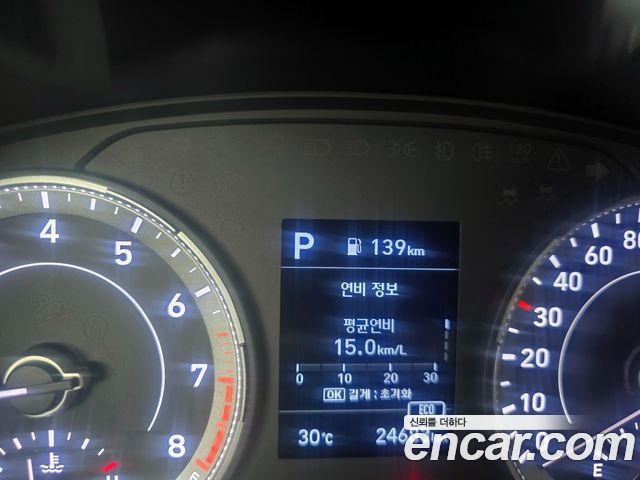 Hyundai Venue 1.6 Flux - фото 4