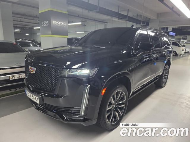 Cadillac Escalade 5-го поколения 6.2 Sports Platinum - фото 0