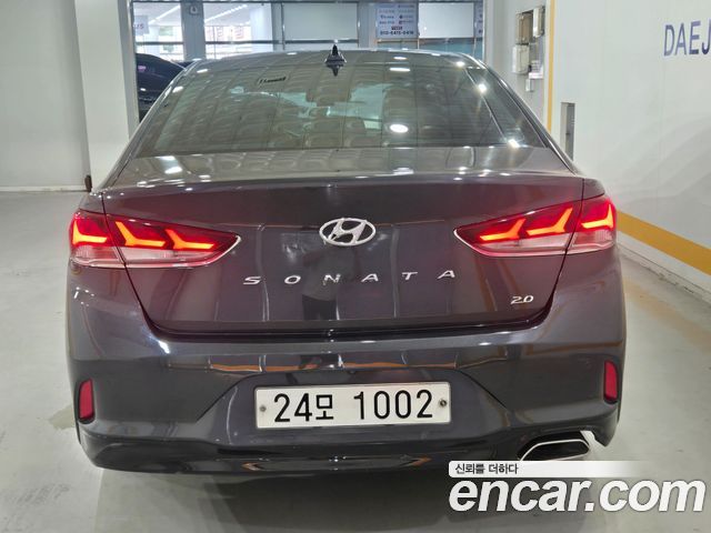 Hyundai Sonata 2.0 Modern - фото 3