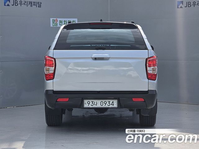 SsangYong Rexton Sports Diesel 2.2 2WD Adventure - фото 1