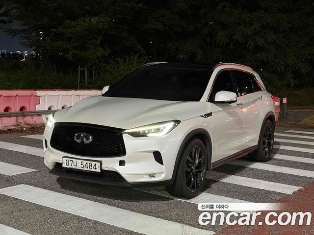 Infiniti QX50 2.0 Sensory AWD - фото 2