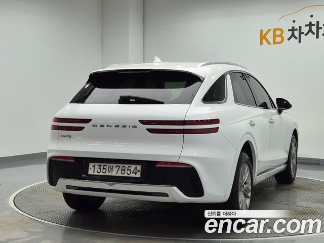 Genesis GV70 2.2 Diesel 2WD - фото 2