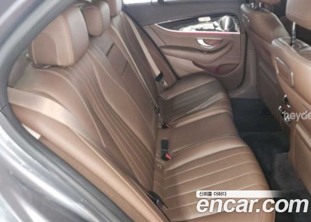 Mercedes-Benz E-Class W213 E450 4MATIC Exclusive - фото 3