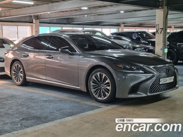 Lexus LS 500 3.5 Platinum AWD - фото 0