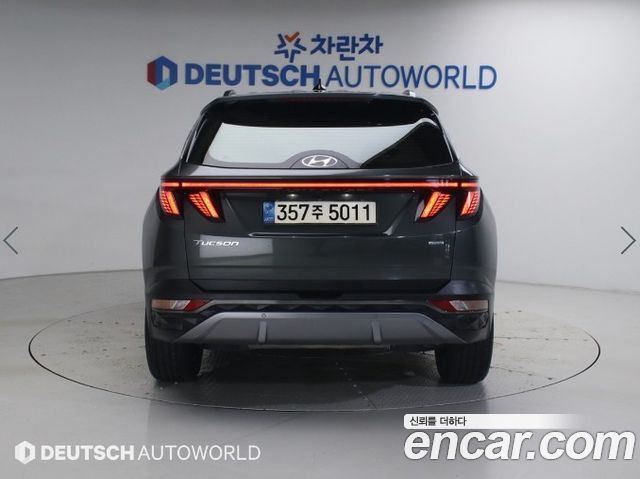 Hyundai Tucson NX4 Gasoline 1.6 Turbo 4WD Inspiration - фото 1