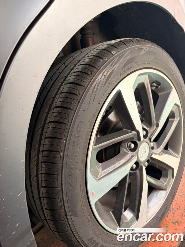 Hyundai Kona Diesel 1.6 2WD Premium - фото 4