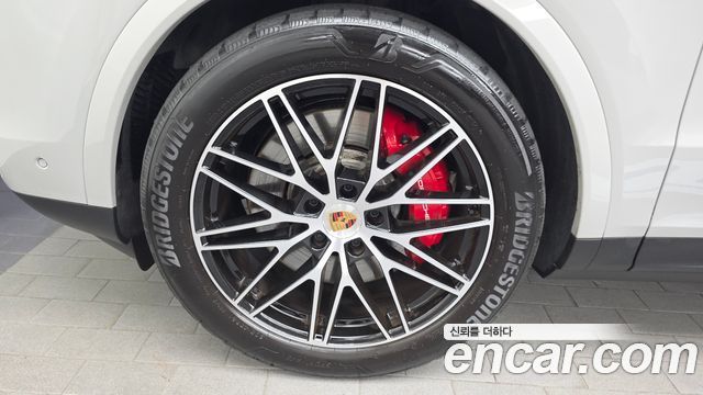 Porsche Cayenne PO536 3.0 S E-Hybrid - фото 4