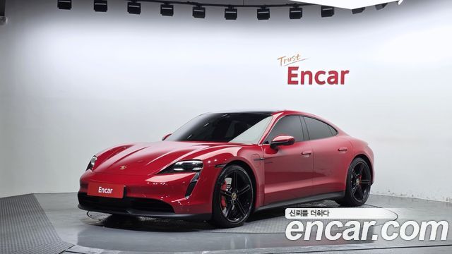 Porsche Taycan Base - фото 0