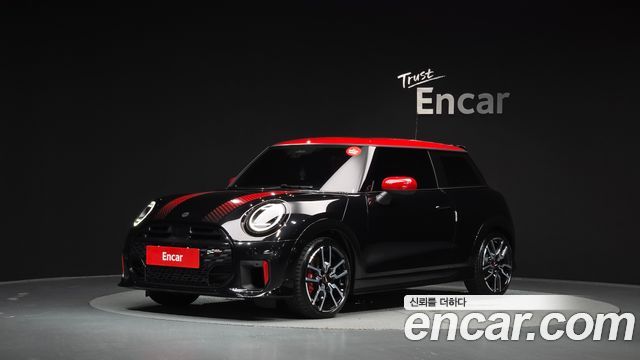 Mini Cooper S 4-го поколения JCW - фото 0