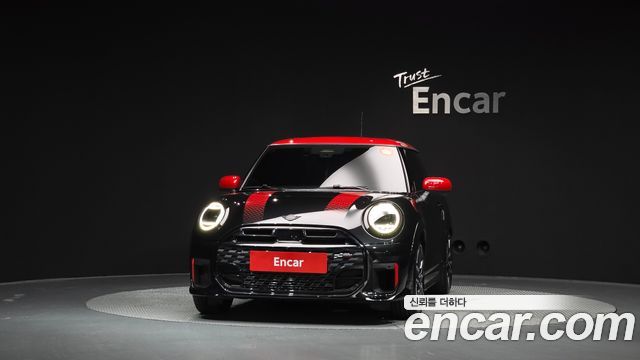 Mini Cooper S 4-го поколения JCW - фото 2
