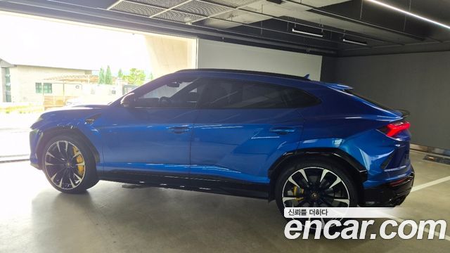 Lamborghini Urus 4.0 V8 - фото 1