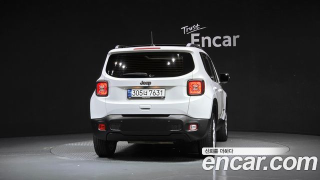 Jeep Renegade 1.3 Longitude - фото 3