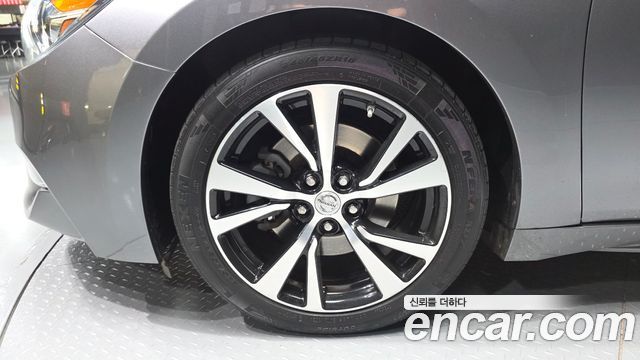 Nissan Maxima A36 3.5 Platinum - фото 4