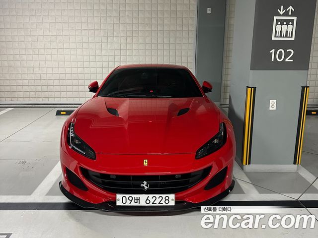 Ferrari Portofino 3.9 V8 - фото 0
