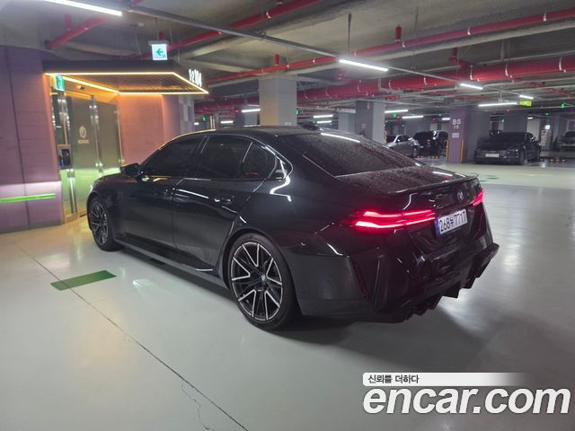 BMW M5 G90 M5 Sedan - фото 4